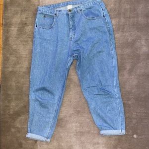 Light Wash Mom Jeans